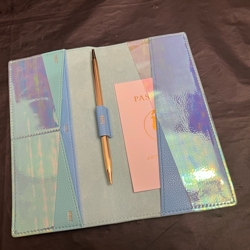 NWOT Passport holder including places for credit cards & pen